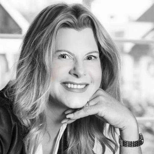 Dr. Anja Riemann-Uwer, LL.M.